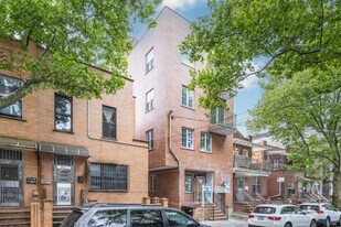 928 57th St Apartments