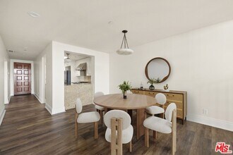 311 Ocean Ave in Santa Monica, CA - Building Photo - Building Photo