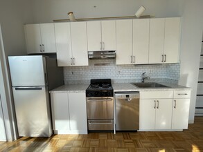 845 Beacon St, Unit 3-1 in Boston, MA - Building Photo - Building Photo