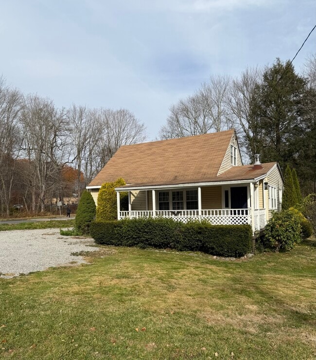 432 Pepper St in Monroe, CT - Building Photo - Building Photo