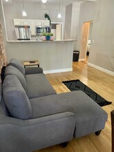 1235 Highland St in Columbus, OH - Building Photo - Building Photo