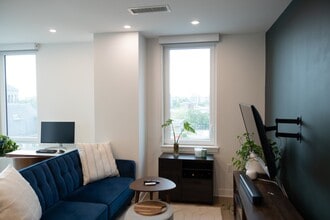 37 L St SE in Washington, DC - Building Photo - Building Photo