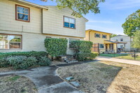 4826 Kelton Dr in Dallas, TX - Building Photo - Building Photo