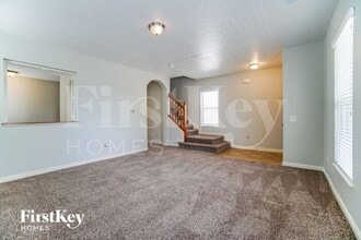 5643 Holly River Ave in Dublin, OH - Building Photo - Building Photo