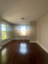 135 Day St in New Haven, CT - Building Photo - Building Photo