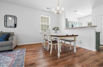 5980 Osprey Cove Dr in Raleigh, NC - Building Photo - Building Photo