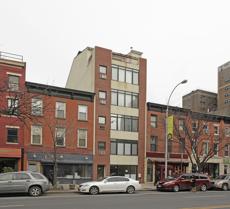 489 Atlantic Ave in Brooklyn, NY - Foto de edificio