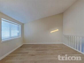 2435 Shawnee Dr in Colorado Springs, CO - Building Photo - Building Photo