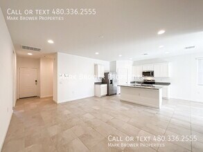 1691 W Spaulding Ave in Apache Junction, AZ - Building Photo - Building Photo