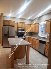 3669 N Hawkins Ave in Meridian, ID - Building Photo - Building Photo