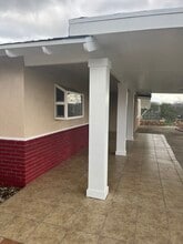 19260 Santa Rosa Mine Rd in Perris, CA - Foto de edificio - Building Photo