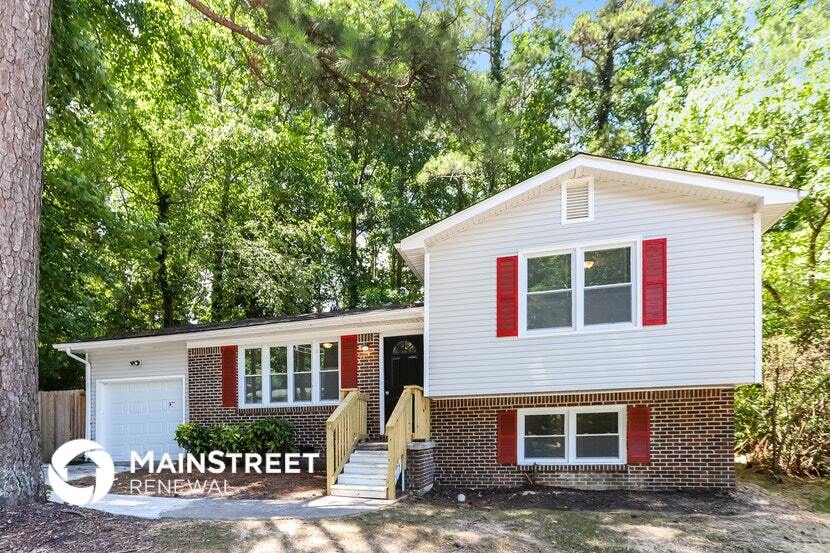 6033 Hillandale Dr, Unit 2315 in College Park, GA - Building Photo