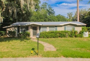 1251 NE 2nd St in Ocala, FL - Building Photo