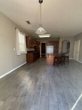 4429 W Pinsapo Dr in Fresno, CA - Building Photo - Building Photo