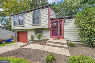 6210 Hidden Clearing in Columbia, MD - Building Photo - Building Photo