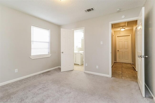 26731 Cypress Rd in Porter, TX - Building Photo - Building Photo