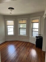 491 Pequonnock St, Unit 491 pequonnock st in Bridgeport, CT - Building Photo