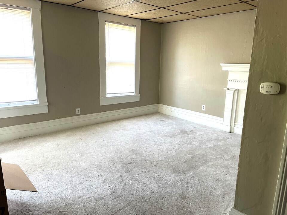 501 E 7th St, Unit 2 in Erie, PA - Foto de edificio