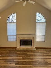 258 Hoffman Ave in Auburn, CA - Building Photo - Building Photo