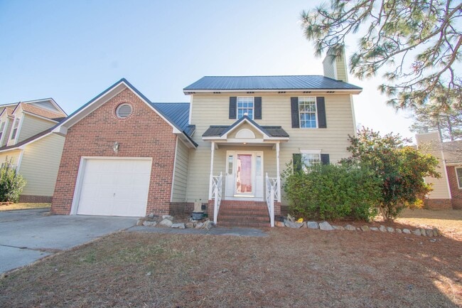 property at 725 Connaly Dr