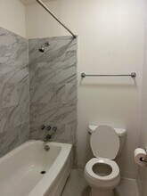 643 College St-Unit -Unit D in Woodland, CA - Building Photo - Building Photo