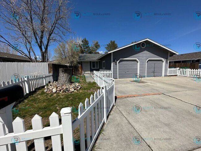 property at 368 Sarah Dr
