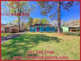 784 Trailwood Dr E in Mobile, AL - Building Photo