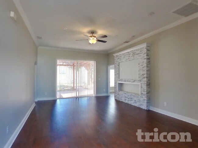 15206 Markham Dr in Clermont, FL - Building Photo - Building Photo