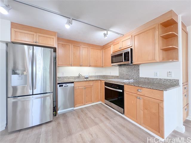 property at 343 Hobron Ln