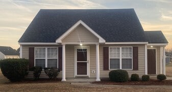 1225 Centipede Dr in Rocky Mount, NC - Building Photo