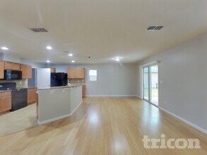 11982 Alexandra Dr in Jacksonville, FL - Building Photo - Building Photo