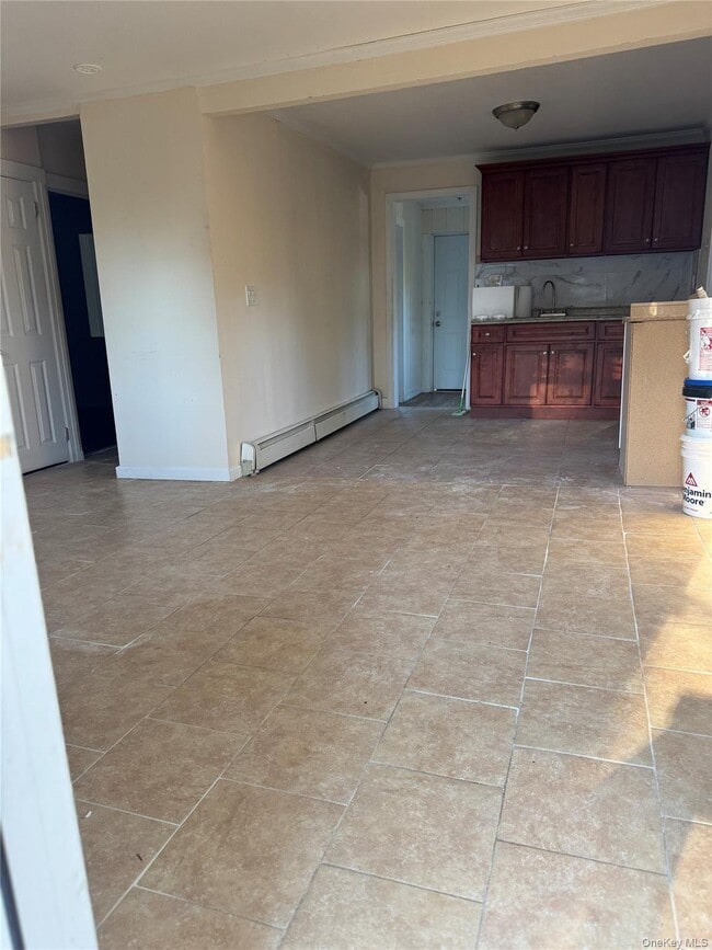 21 Lincoln Dr in Rocky Point, NY - Building Photo - Building Photo