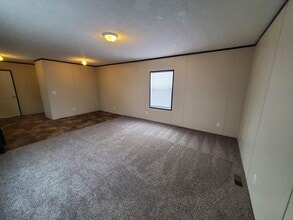 2 Meadowlark Dr in Orion Township, MI - Building Photo - Building Photo