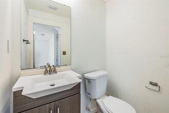 2118 Ashley Lakes Dr in Odessa, FL - Building Photo - Building Photo