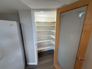 5826 Bartlett Rd in Vernon, BC - Building Photo - Building Photo