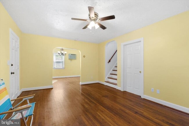 8422 Radford Ave in Alexandria, VA - Building Photo - Building Photo
