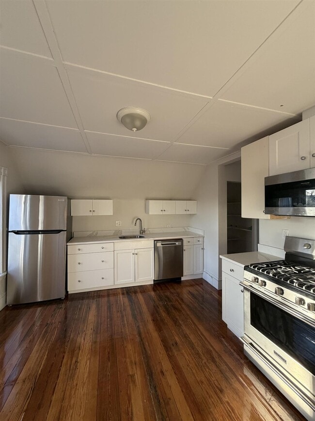 94 Morrison Ave, Unit 3 in Somerville, MA - Building Photo - Building Photo