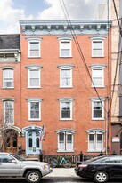 275 8th St in Jersey City, NJ - Building Photo