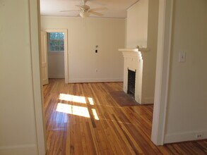 2201 Lee St, Unit 2201 Lee Street in Columbia, SC - Building Photo - Building Photo