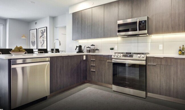 1405 CA-82 in Redwood City, CA - Building Photo - Building Photo