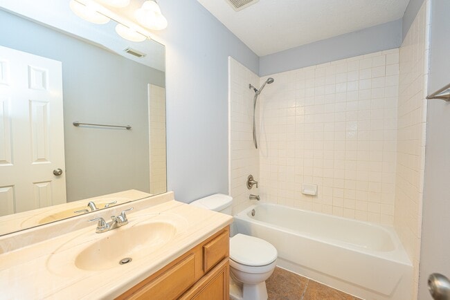 property at 1126 Noble Glen Dr