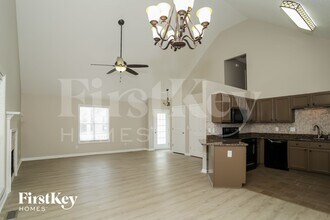 21 Bishop Mill Dr NW in Cartersville, GA - Foto de edificio - Building Photo