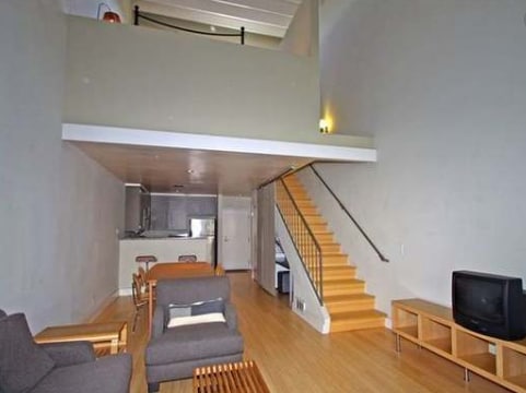 1605 Armacost Ave, Unit 107 in Los Angeles, CA - Foto de edificio - Building Photo