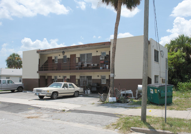 243 Stone St in Cocoa, FL - Foto de edificio - Building Photo