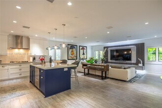 231 Fluvia Ave in Coral Gables, FL - Building Photo - Building Photo