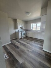 226 Palmer Dr-Unit -226-B in Waterloo, IA - Building Photo - Building Photo