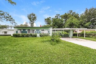 1923 Forest Hills Rd