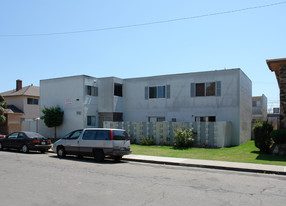 Cortes Studios Apartments