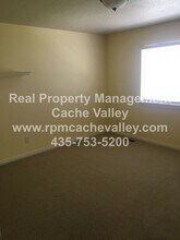356 Spring Creek Pkwy in Providence, UT - Building Photo - Building Photo