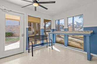Stone Canyon in Arlington, TX - Building Photo - Interior Photo